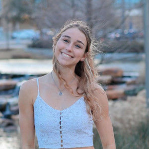 Meet your Posher, Paige